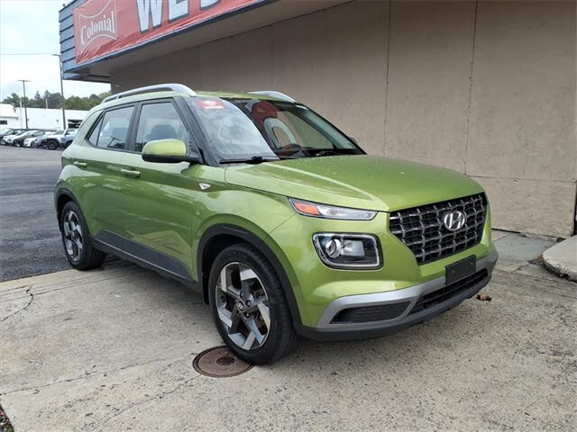 2022 Hyundai Venue SEL FWD