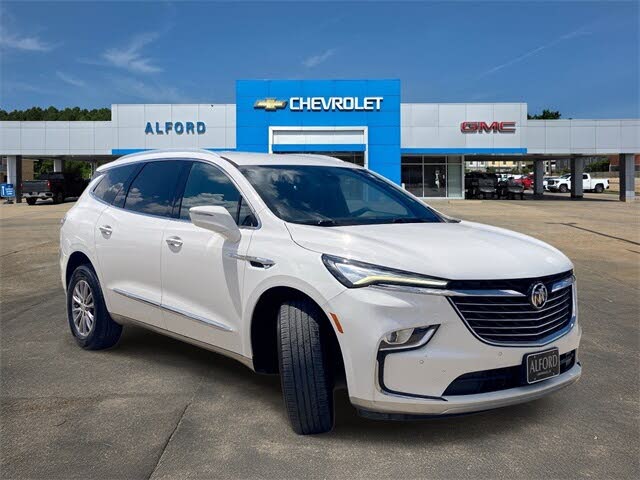 2023 Buick Enclave Essence FWD