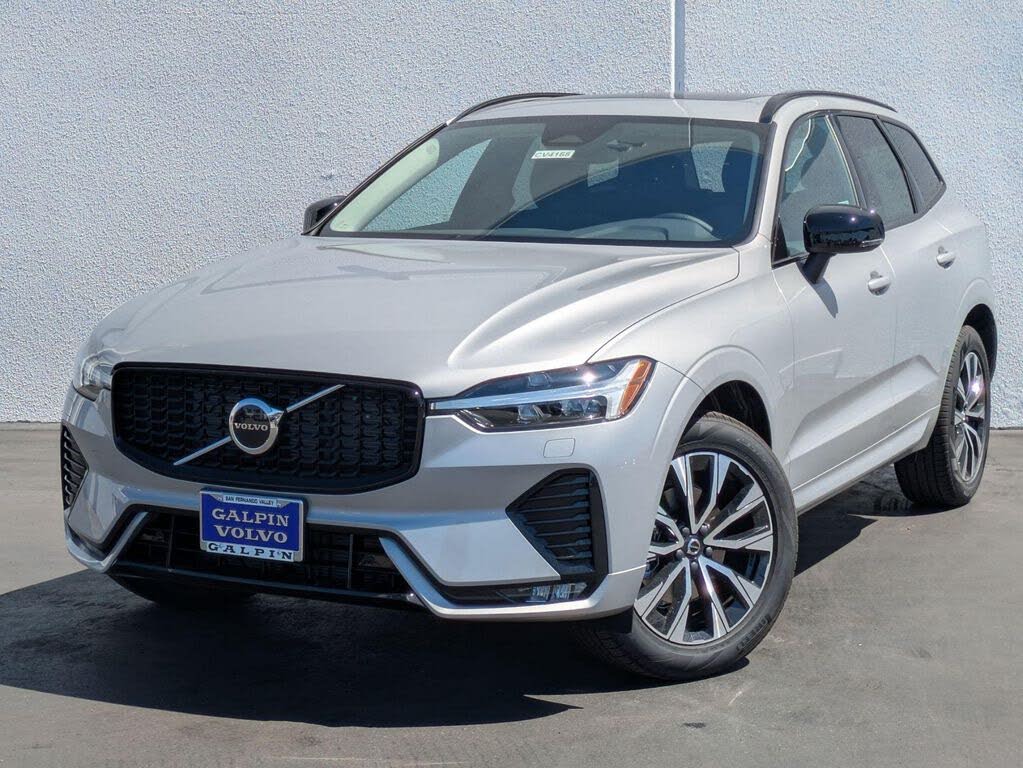 2025 Volvo XC60 B5 Core Dark Theme AWD