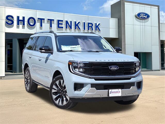 2025 Ford Expedition Platinum 4WD