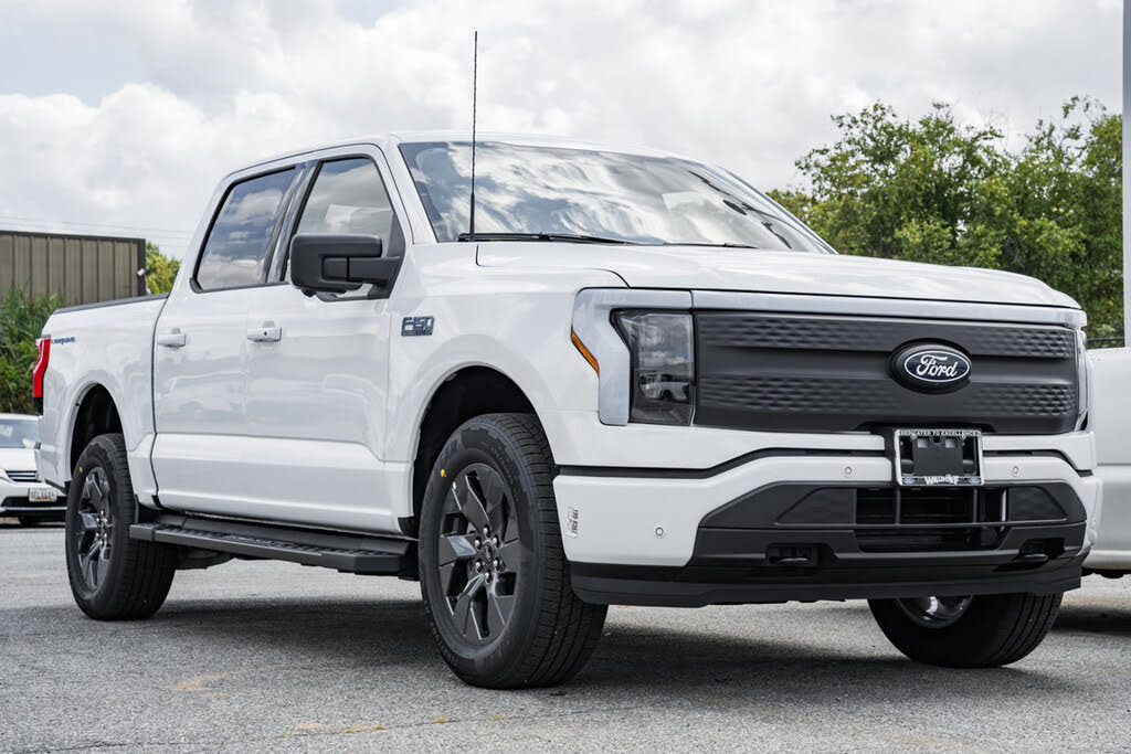 2025 Ford F-150 Lightning Flash SuperCrew AWD