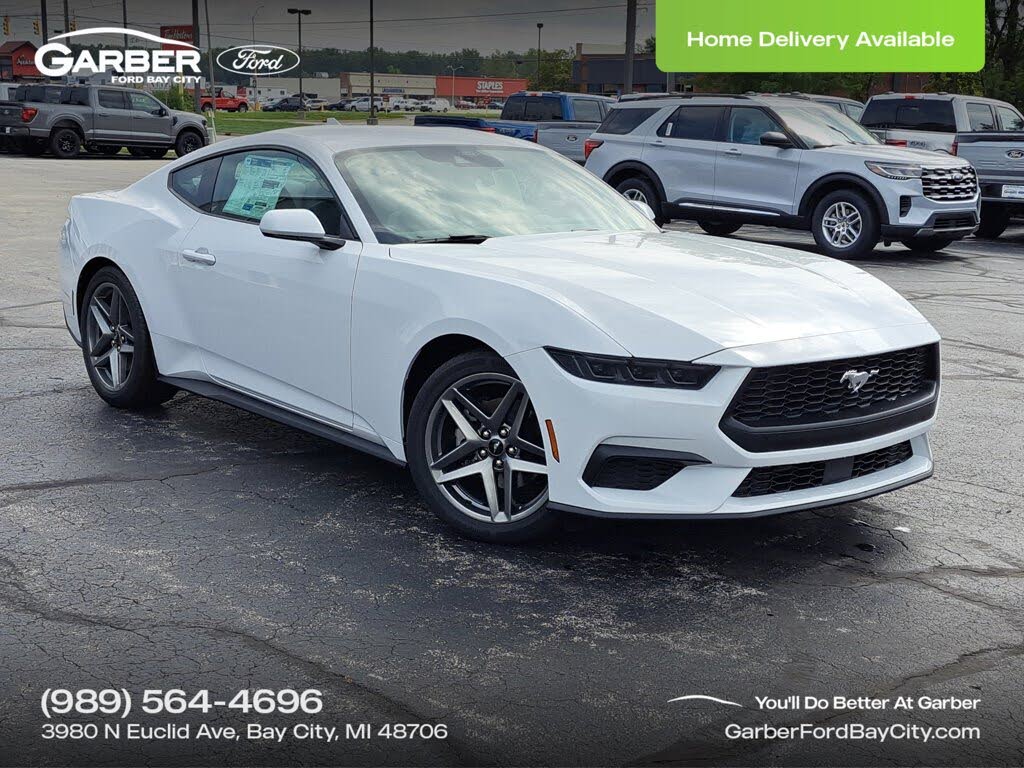 2025 Ford Mustang EcoBoost Fastback RWD