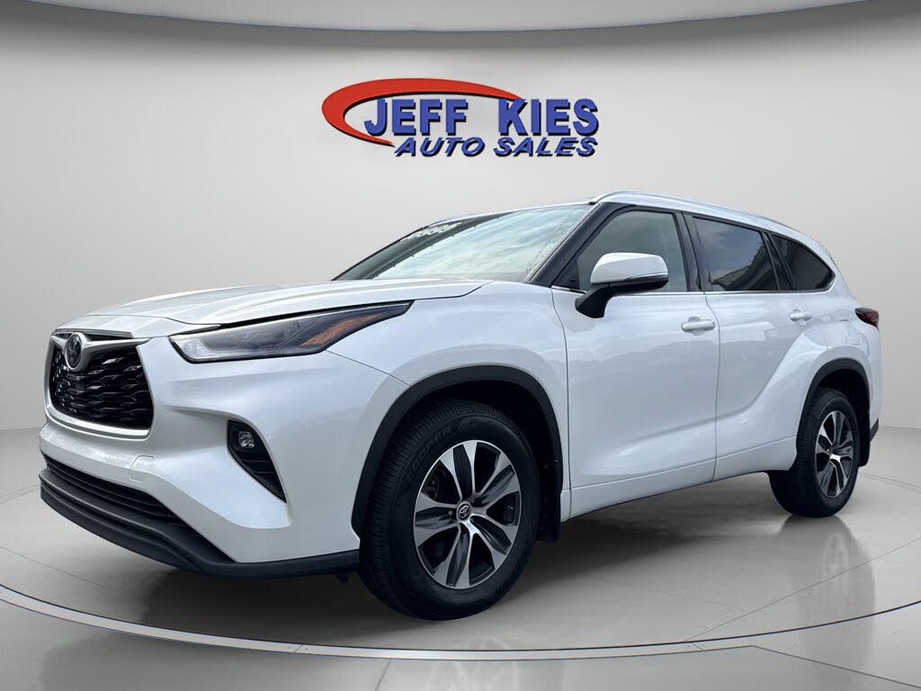 2021 Toyota Highlander XLE AWD