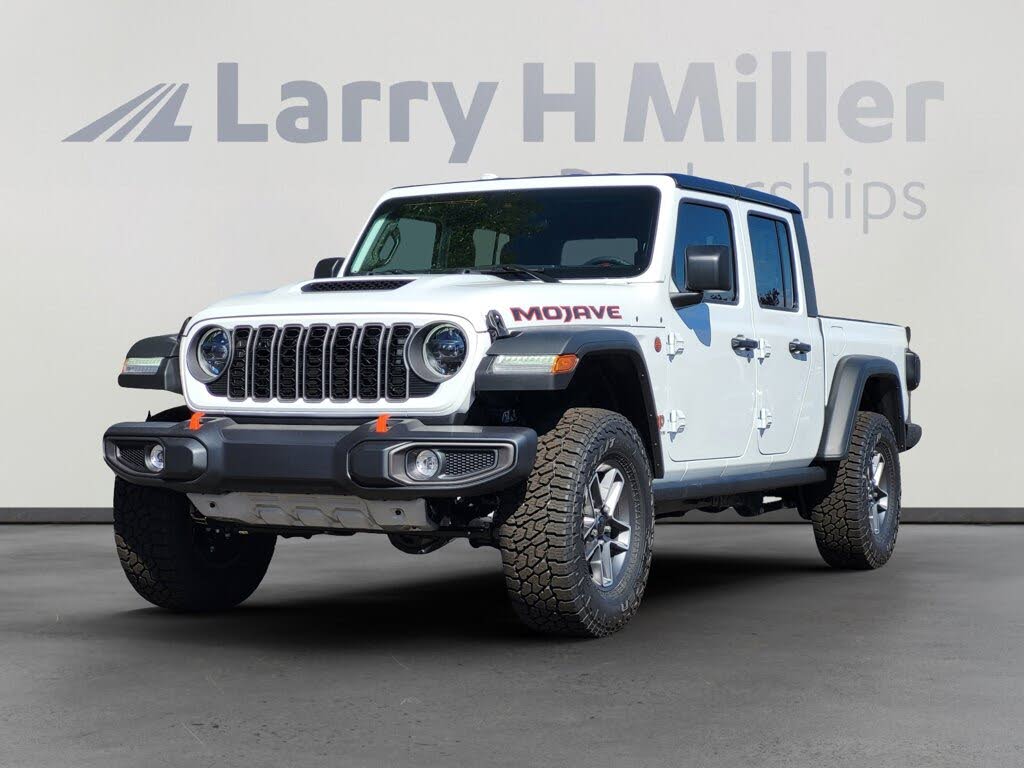 2025 Jeep Gladiator Mojave Crew Cab 4WD