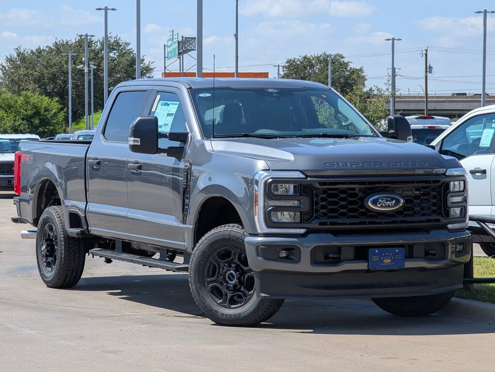 2026 Ford F-250 Super Duty XL Crew Cab 4WD