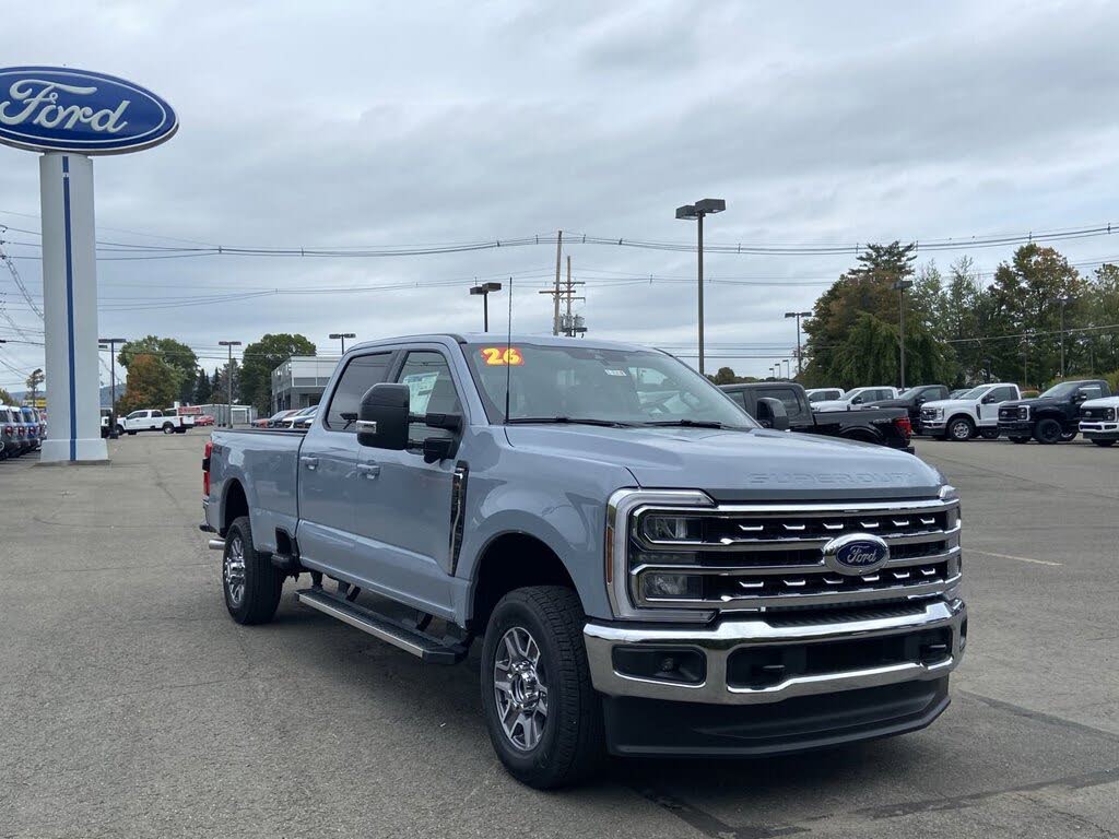 2026 Ford F-350 Super Duty Lariat Crew Cab 4WD