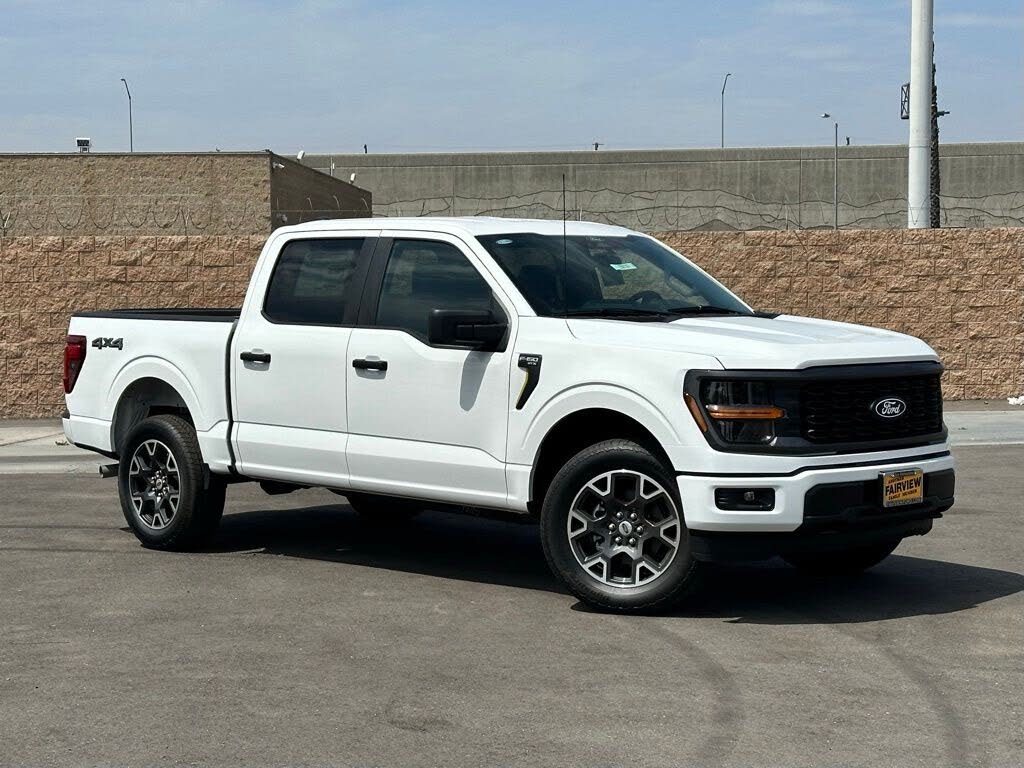2025 Ford F-150 STX 4dr SuperCrew 4WD