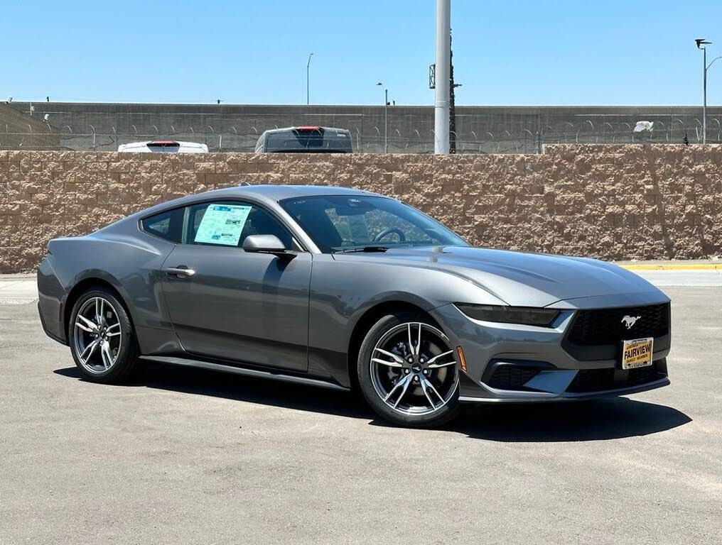2025 Ford Mustang EcoBoost Fastback RWD