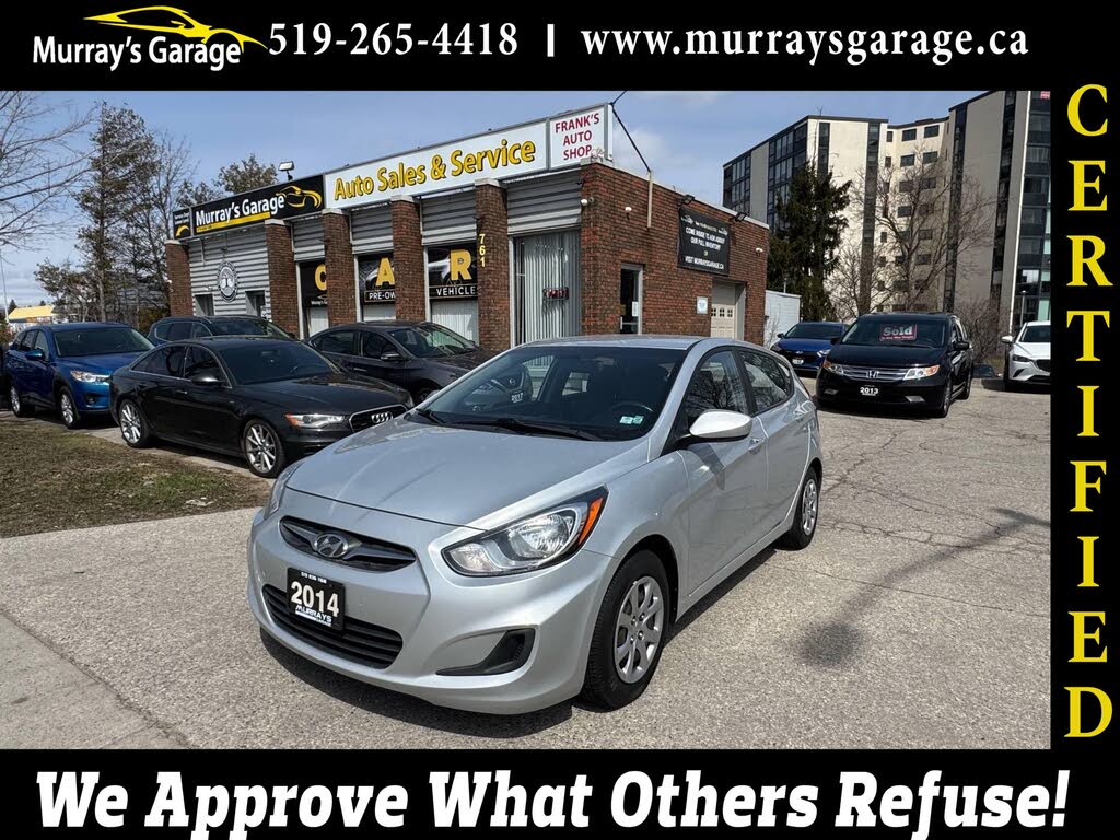 2014 Hyundai Accent GL 4-Door Hatchback FWD