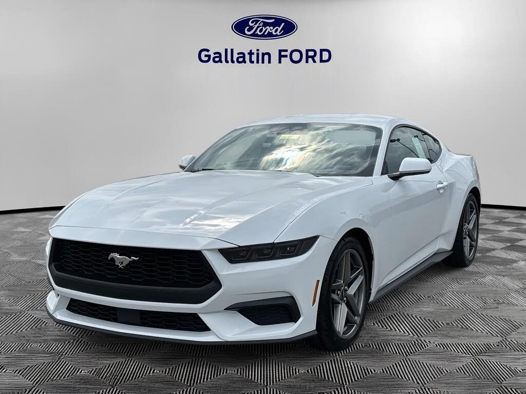 2025 Ford Mustang EcoBoost Fastback RWD