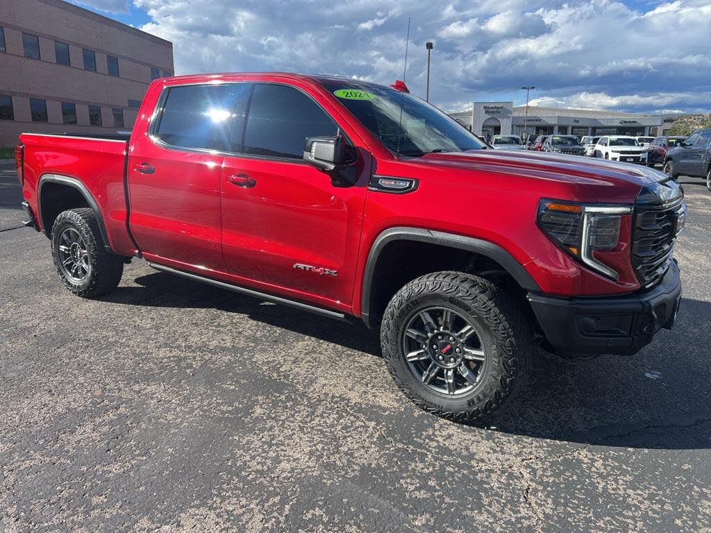 2024 GMC Sierra 1500 AT4X Crew Cab 4WD