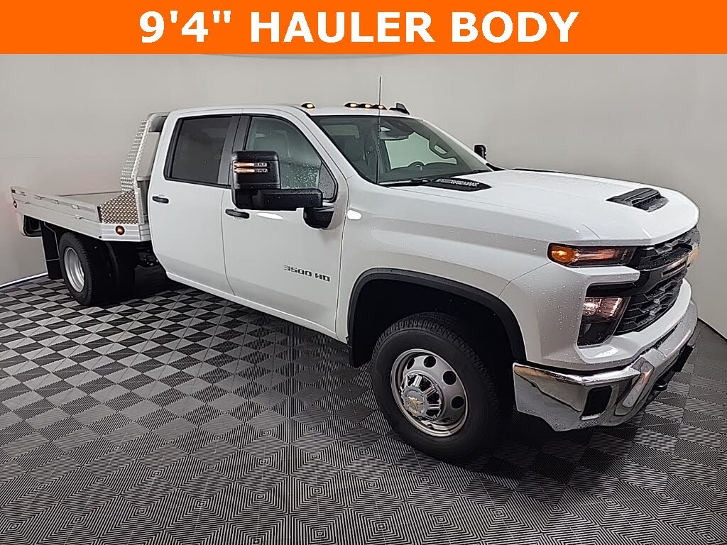 2025 Chevrolet Silverado 3500HD Work Truck Crew Cab LB 4WD