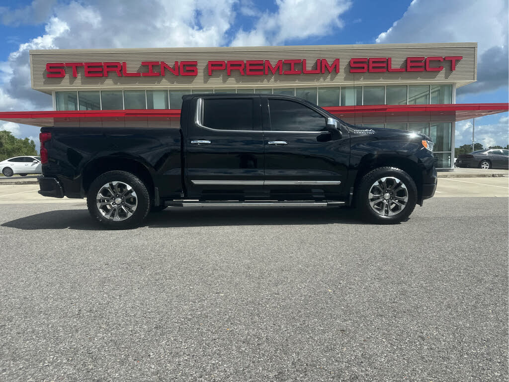 2024 Chevrolet Silverado 1500 High Country Crew Cab 4WD