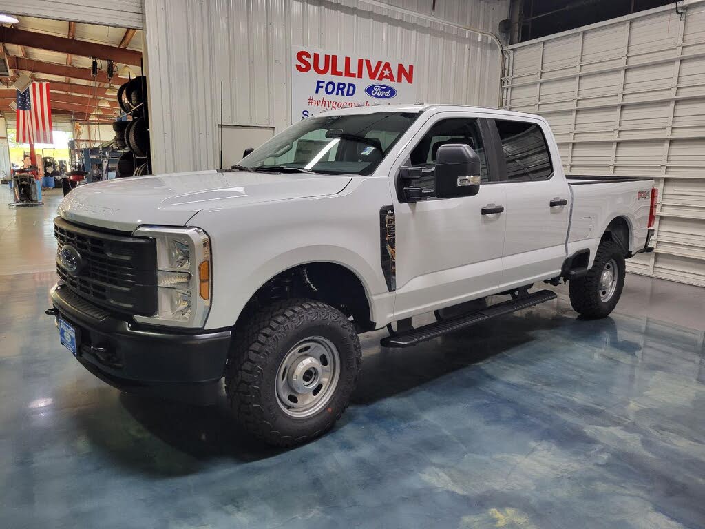 2026 Ford F-250 Super Duty XL Crew Cab 4WD