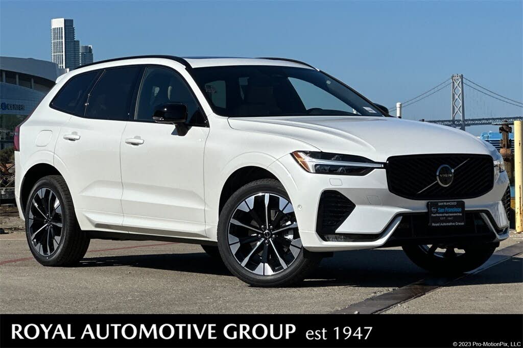 2026 Volvo XC60 B5 Plus AWD