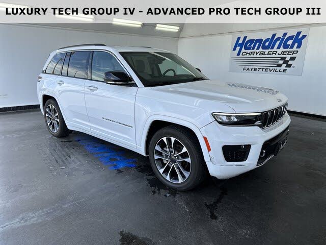 2023 Jeep Grand Cherokee Overland 4WD