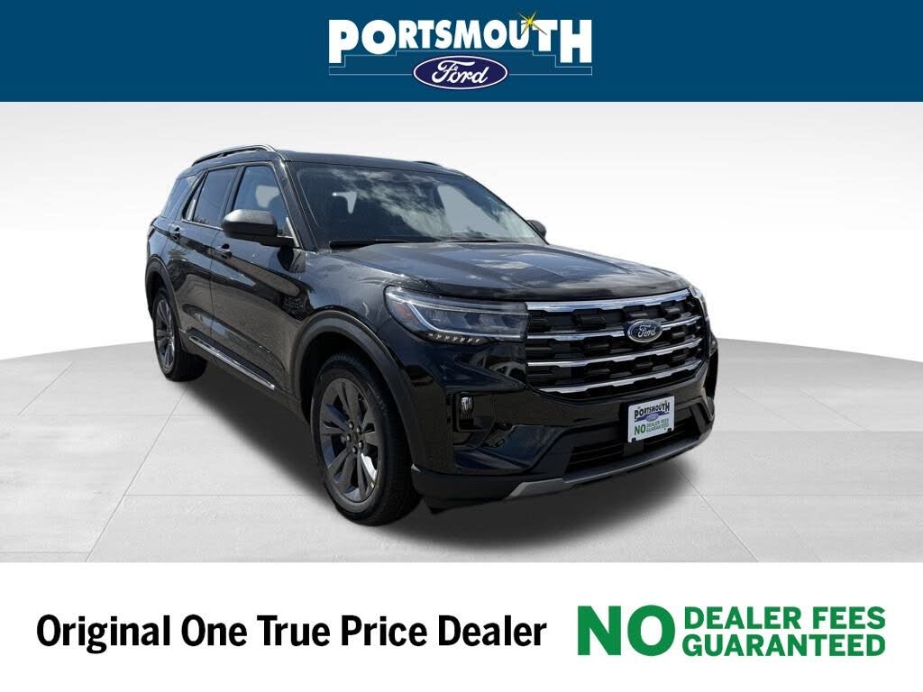 2025 Ford Explorer Active AWD