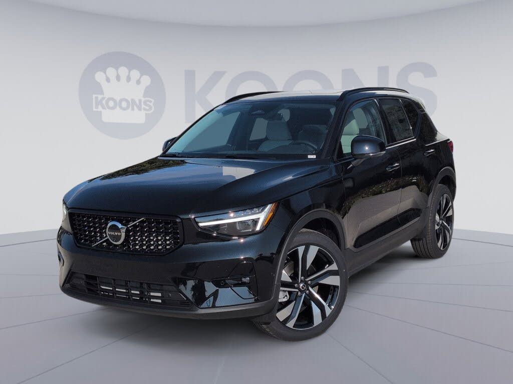 2026 Volvo XC40 B5 Ultra AWD