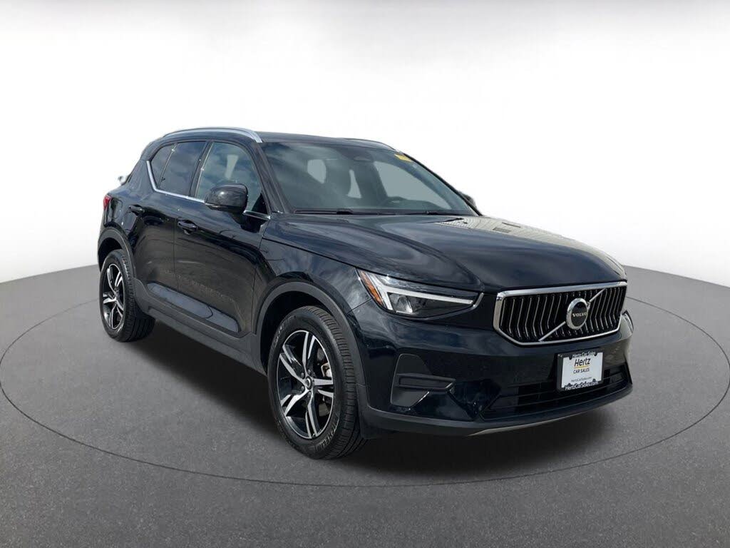 2024 Volvo XC40