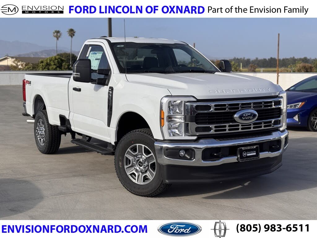 2025 Ford F-350 Super Duty XLT Regular Cab LB 4WD
