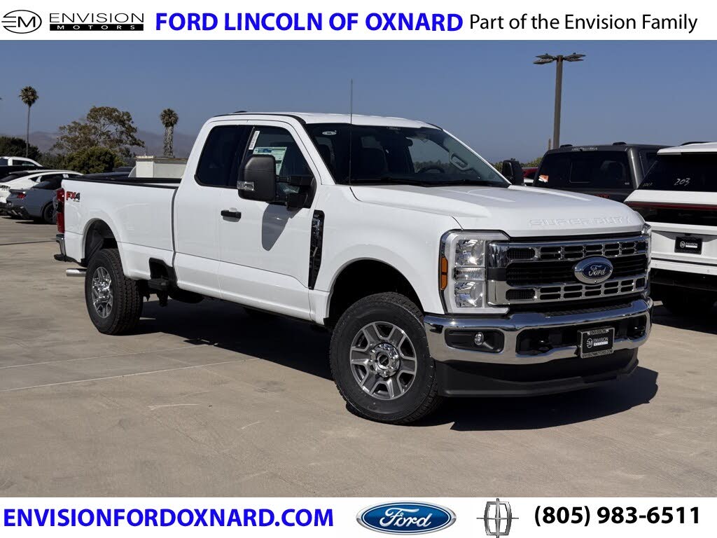 2025 Ford F-350 Super Duty XLT SuperCab LB 4WD