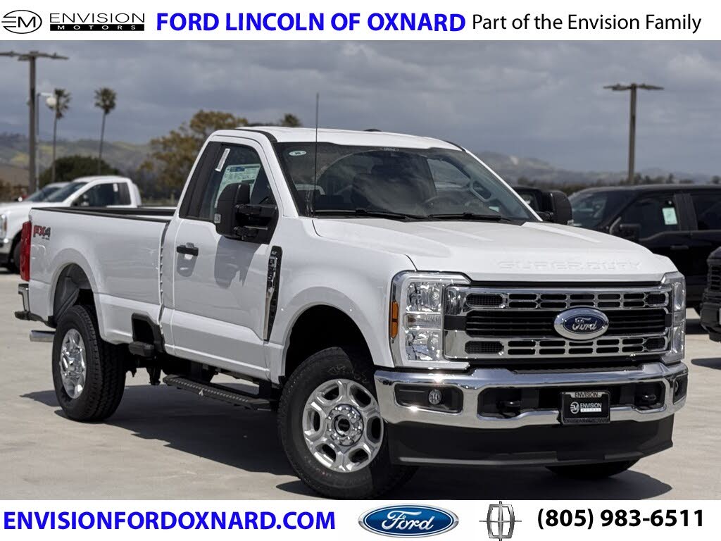 2025 Ford F-350 Super Duty XLT Regular Cab LB 4WD