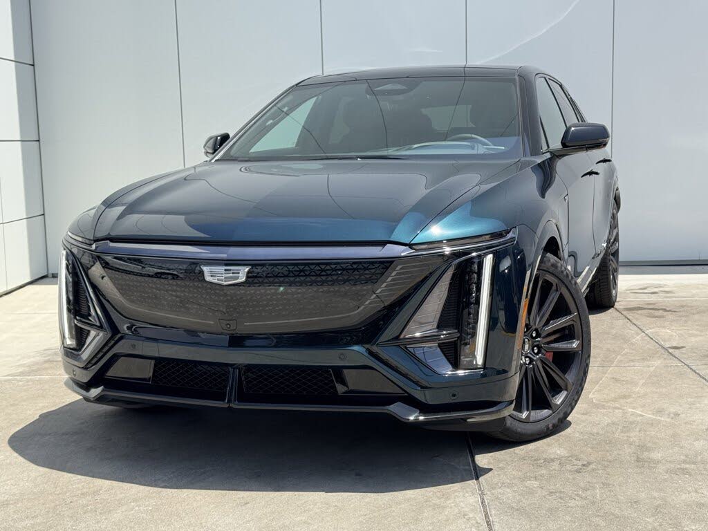 2026 Cadillac LYRIQ-V Premium AWD