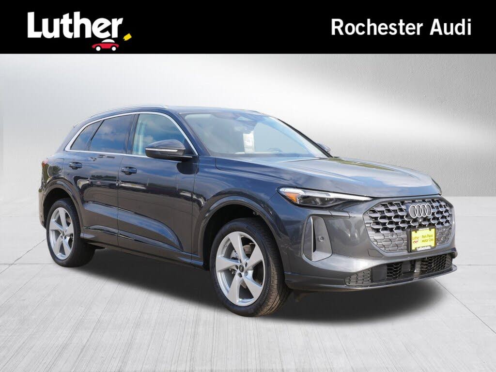 2025 Audi Q5 quattro Premium Plus 40 TFSI