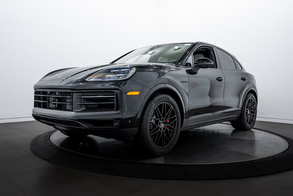 2026 Porsche Cayenne Coupe S AWD