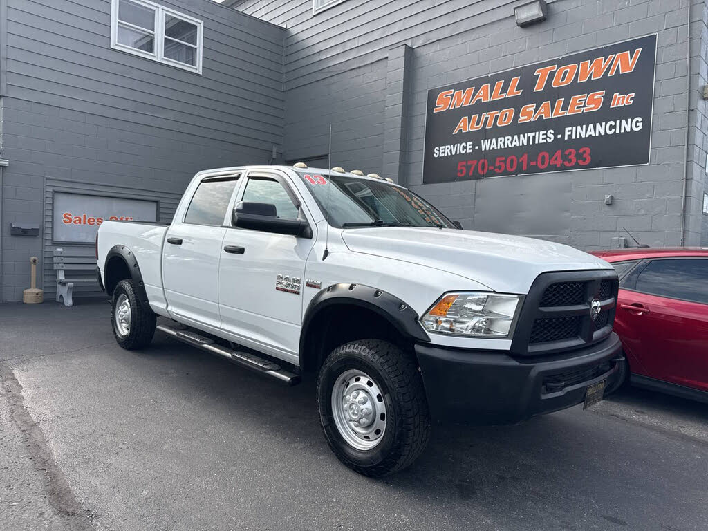 2013 RAM 2500 Tradesman Crew Cab 4WD