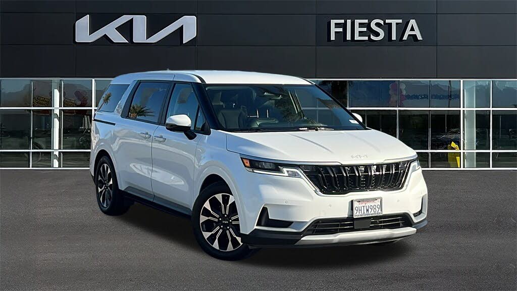 2024 Kia Carnival EX FWD