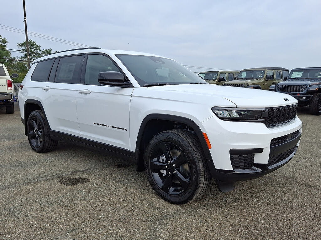 2025 Jeep Grand Cherokee L Altitude X 4WD
