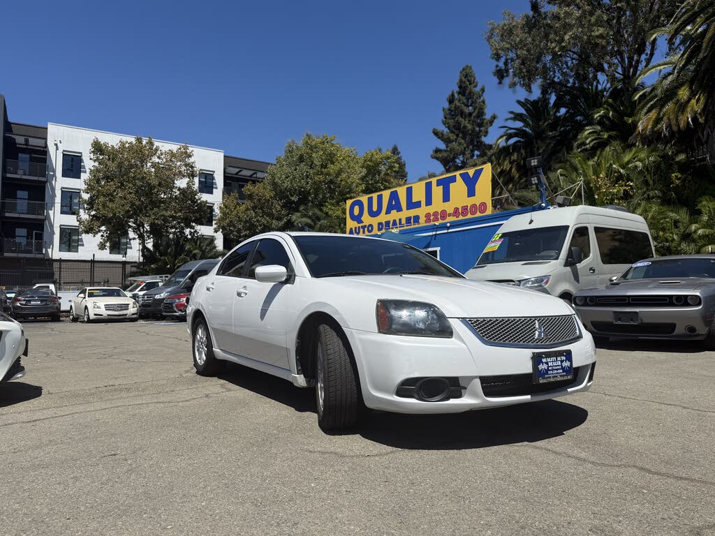 2011 Mitsubishi Galant FE