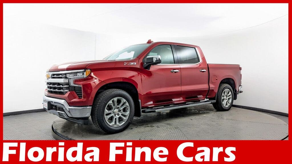 2024 Chevrolet Silverado 1500 LTZ Crew Cab 4WD