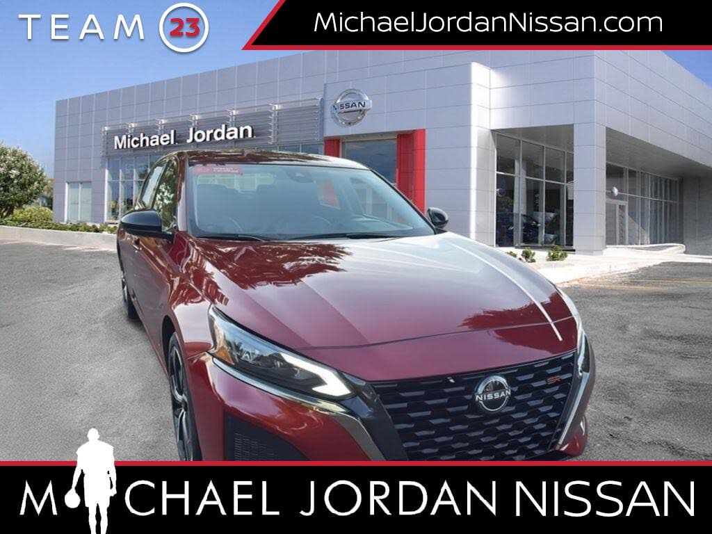 2024 Nissan Altima 2.5 SR FWD