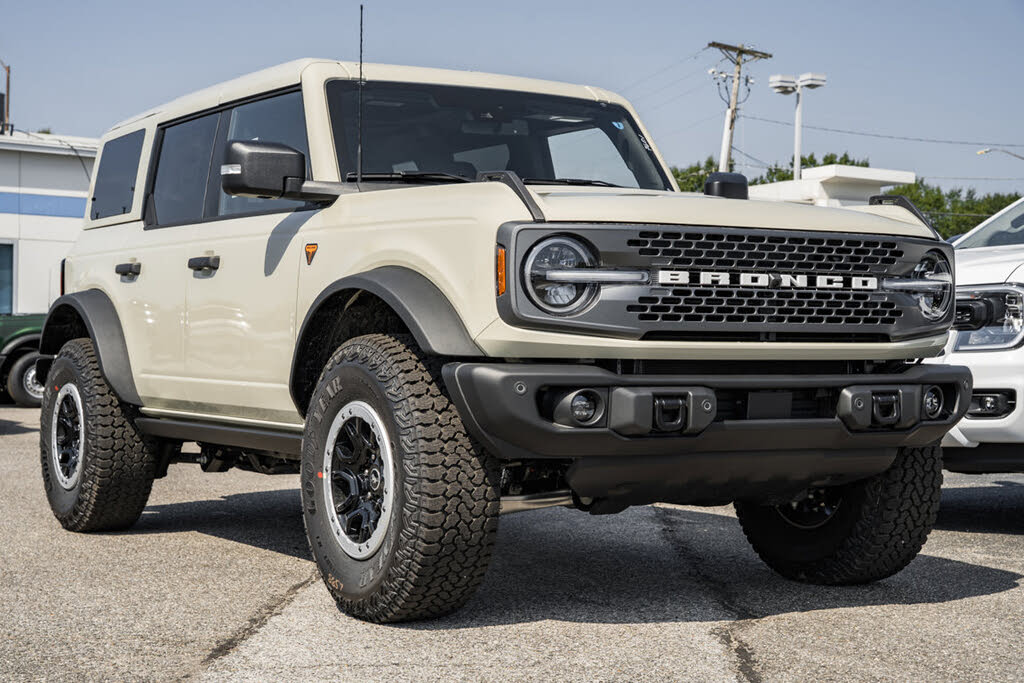 2025 Ford Bronco Badlands 4-Door 4WD