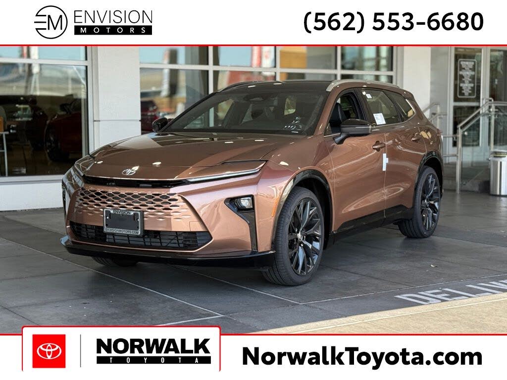 2025 Toyota Crown Signia Limited AWD