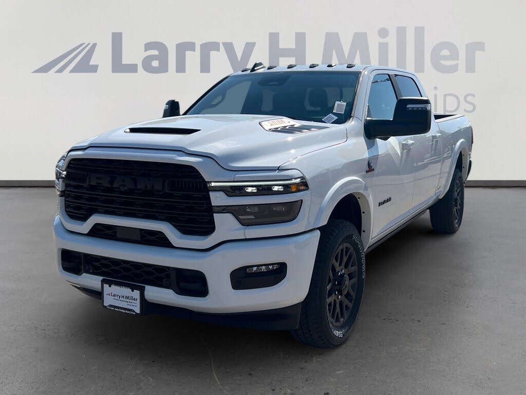 2026 RAM 2500 Limited Crew Cab 4WD
