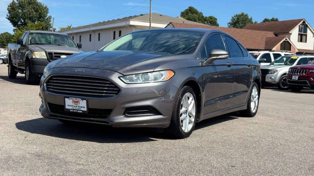 2014 Ford Fusion SE