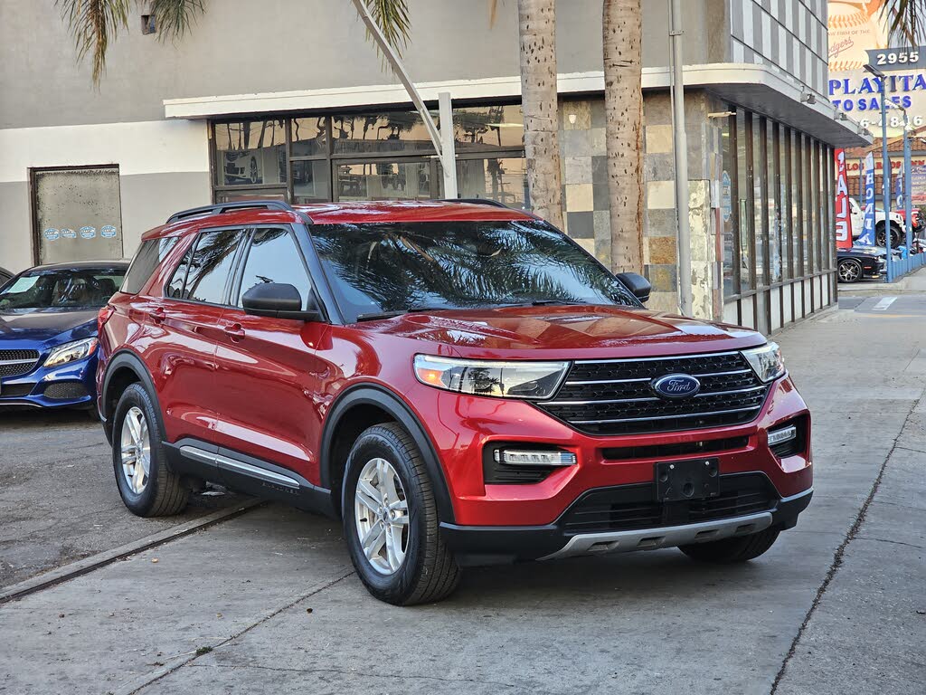 2020 Ford Explorer XLT RWD