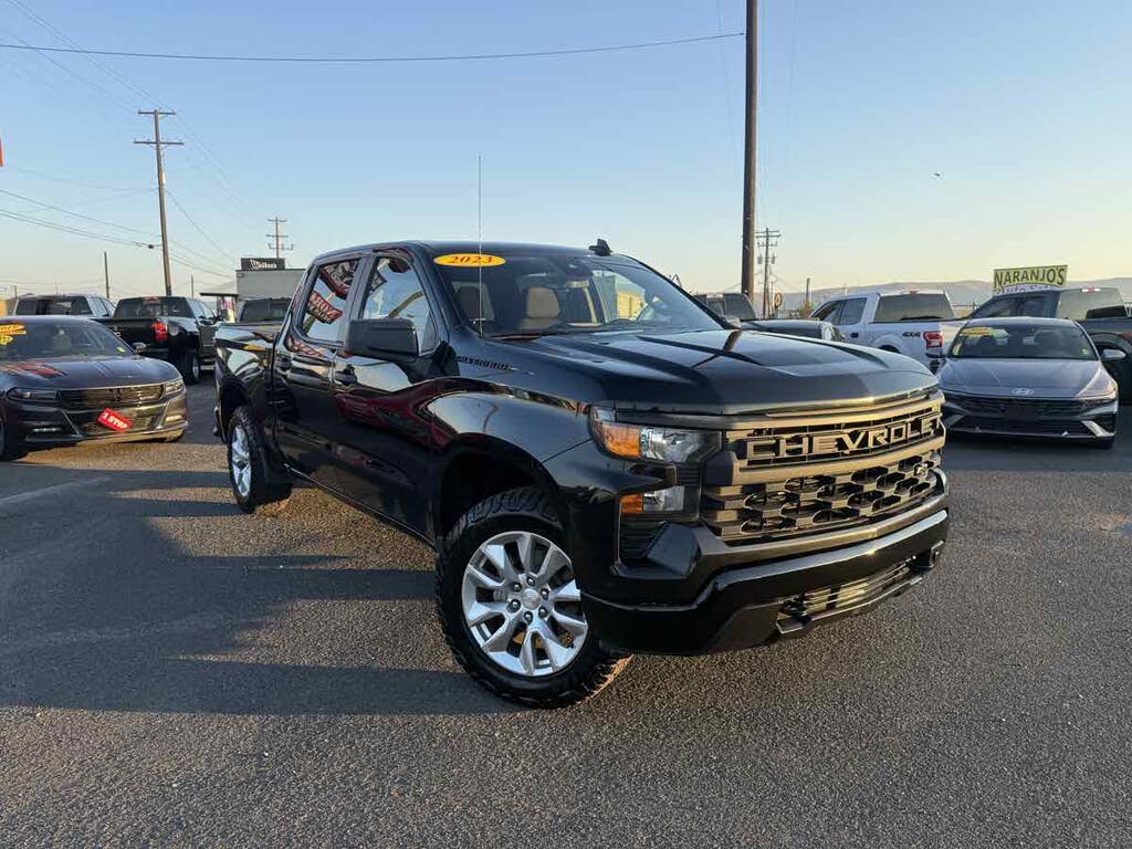 2023 Chevrolet Silverado 1500 Custom Crew Cab 4WD