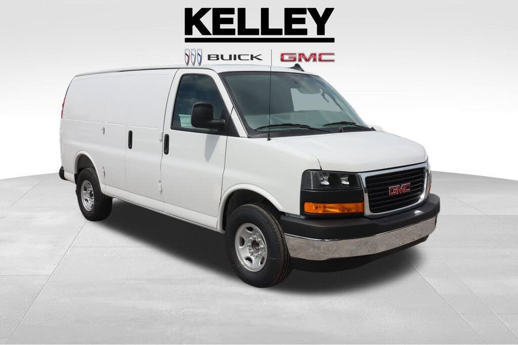 2025 GMC Savana Cargo 2500 RWD
