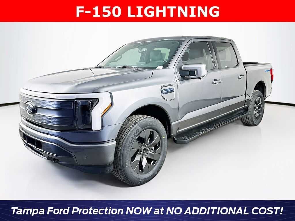 2025 Ford F-150 Lightning Lariat SuperCrew AWD