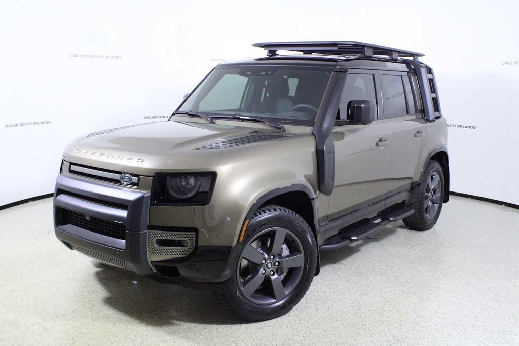 2025 Land Rover Defender 110 P400 X-Dynamic SE AWD