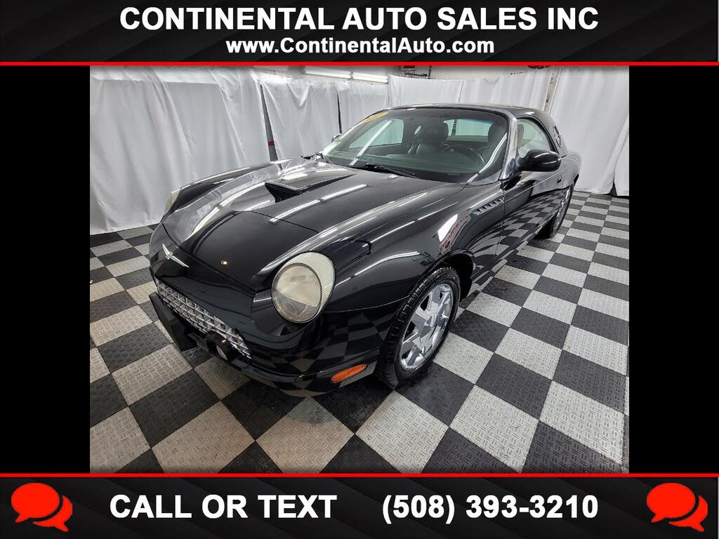 2002 Ford Thunderbird Deluxe RWD