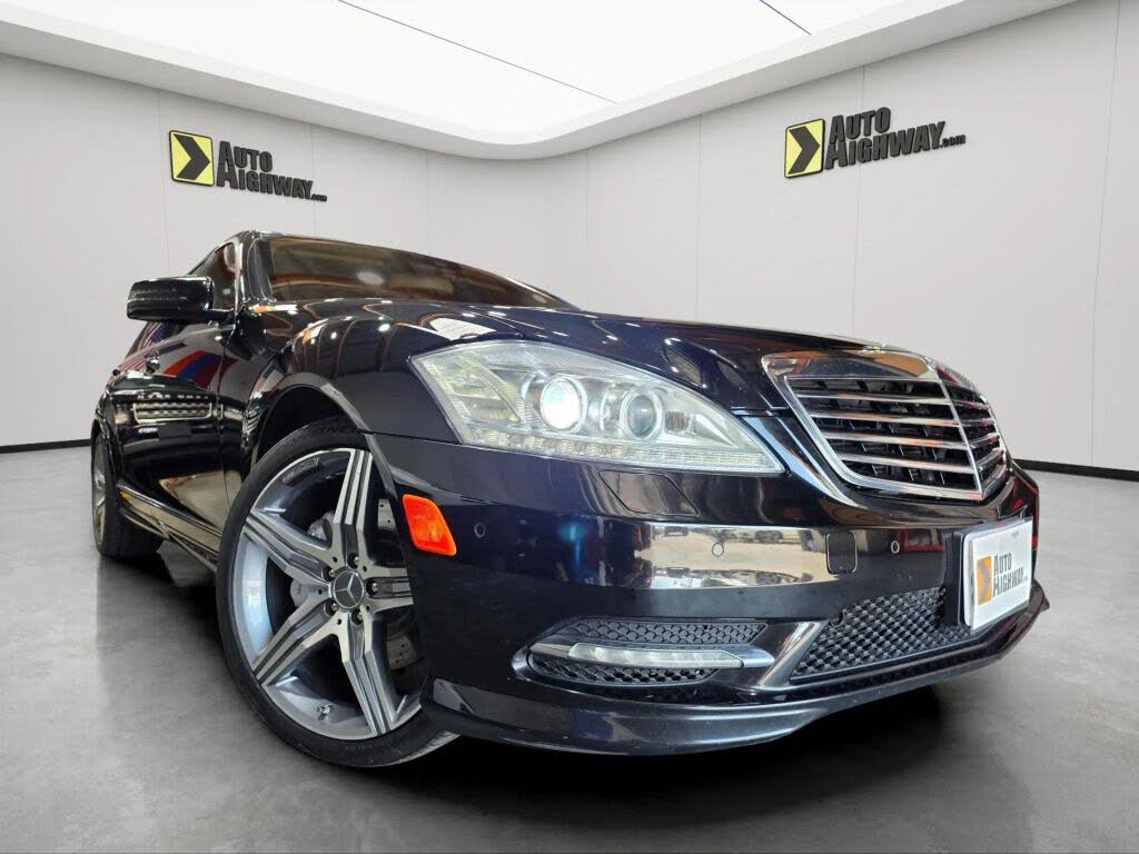 2013 Mercedes-Benz S-Class S 550 4MATIC
