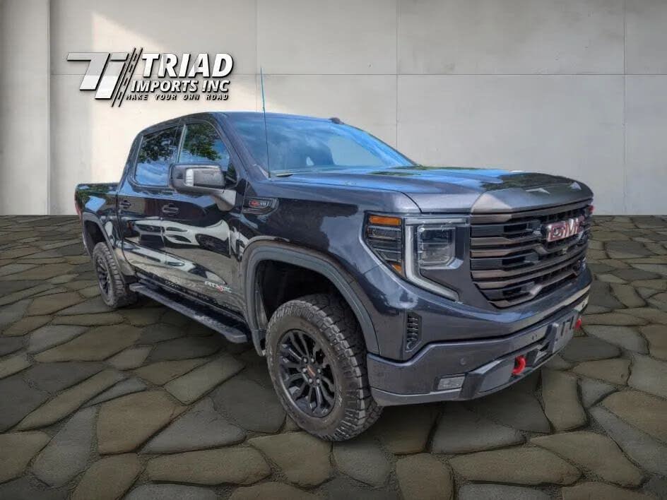 2023 GMC Sierra 1500 AT4X Crew Cab 4WD