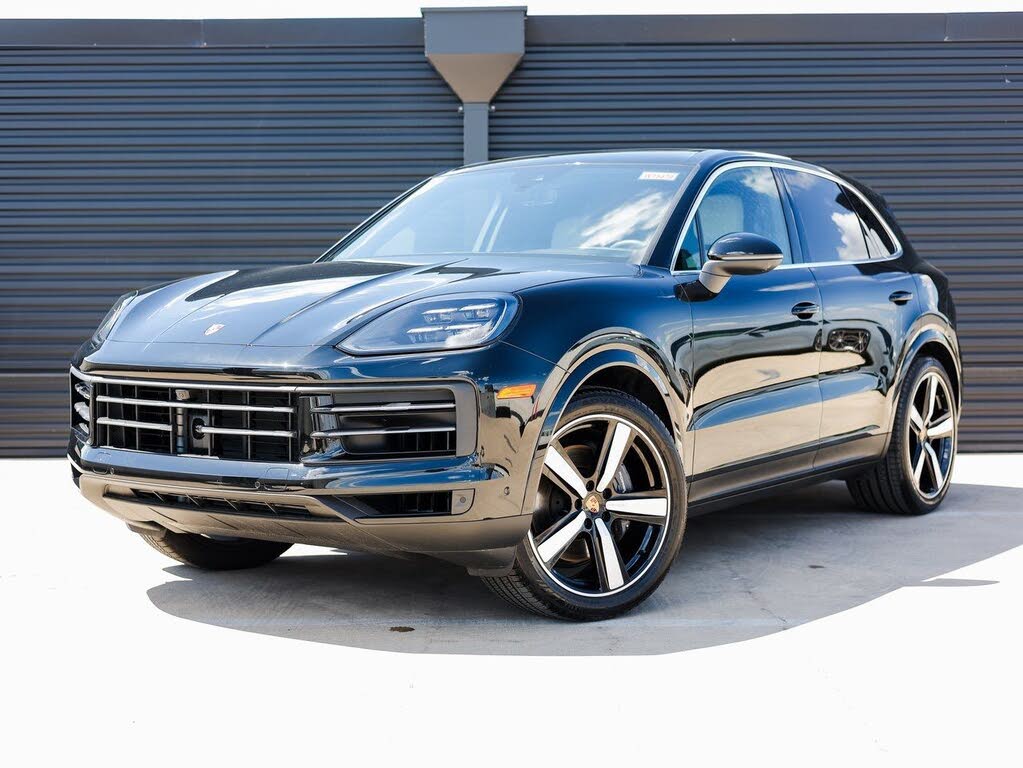 2025 Porsche Cayenne AWD
