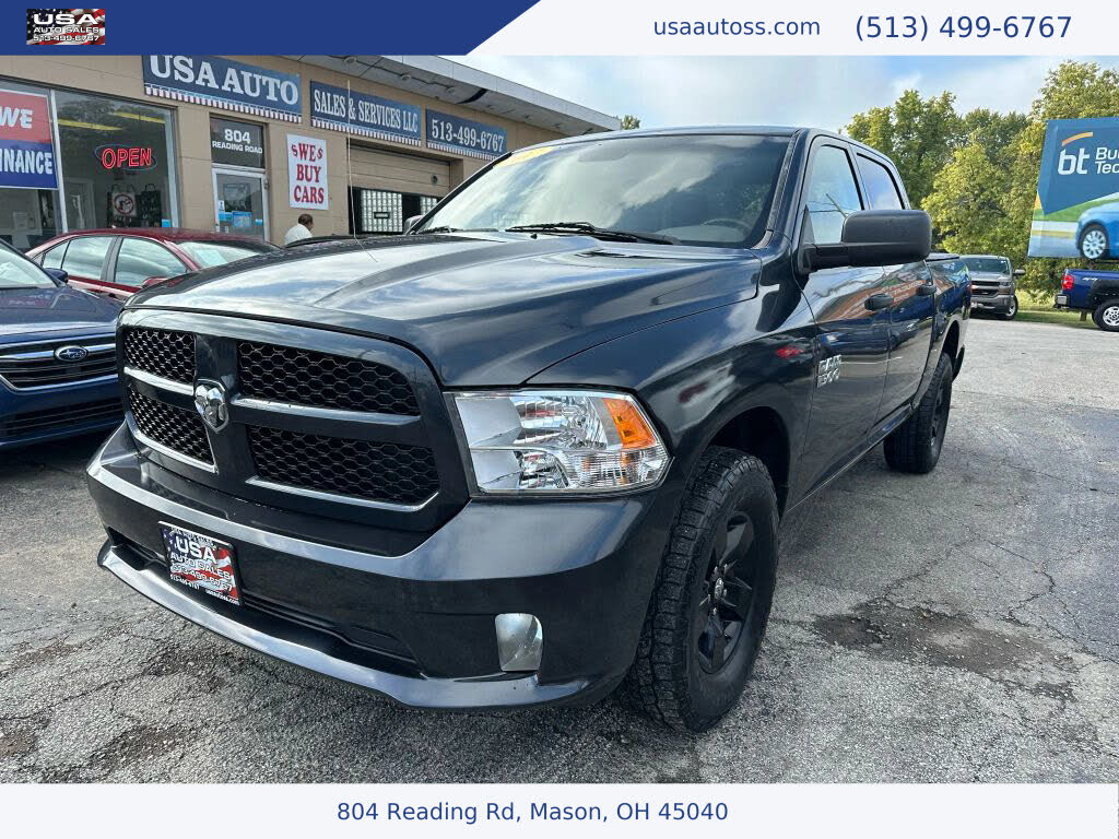 2017 RAM 1500 Express Crew Cab 4WD