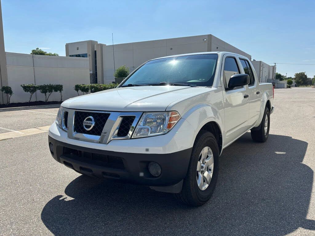 2018 Nissan Frontier S Crew Cab